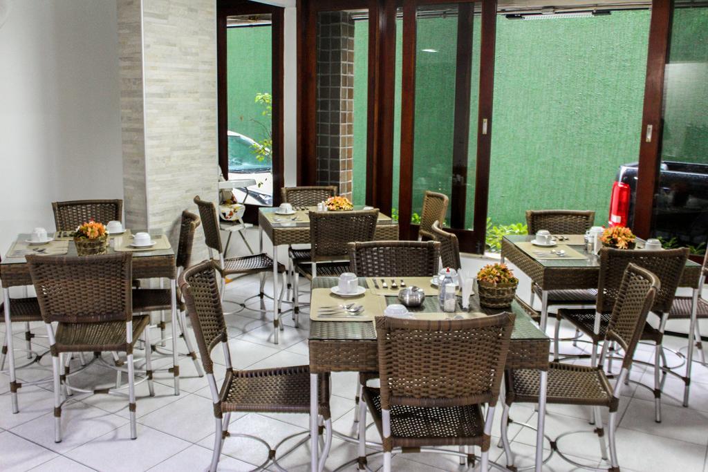 Abrolhos Praia Hotel Fortaleza  Bagian luar foto